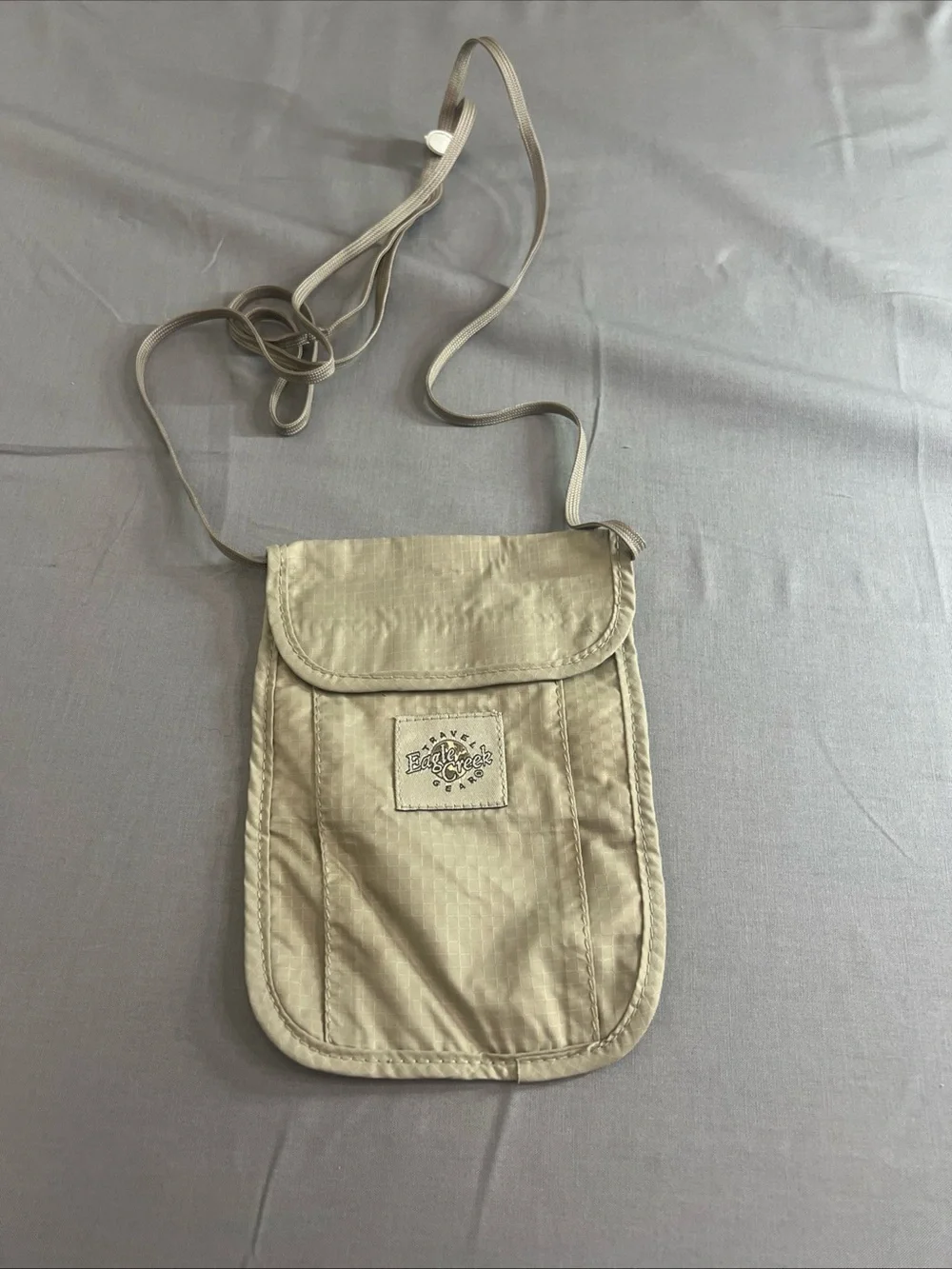Eagle Creek Beige Travel Neck Pouch